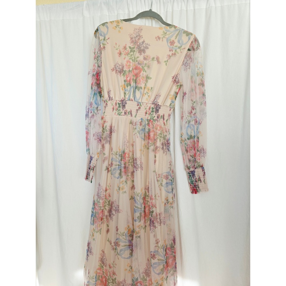 NEW. Baltic Born Katya Long Sleeve Maxi Dress Cream Floral Smocked Waist Medium - Picture 8 of 8